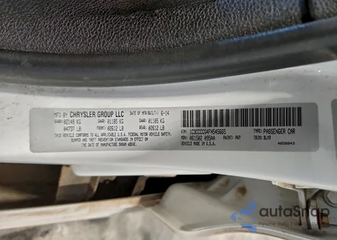 2015 Chrysler 200 C z USA, uszkodzony, nr VIN 1C3CCCCG4FN545665